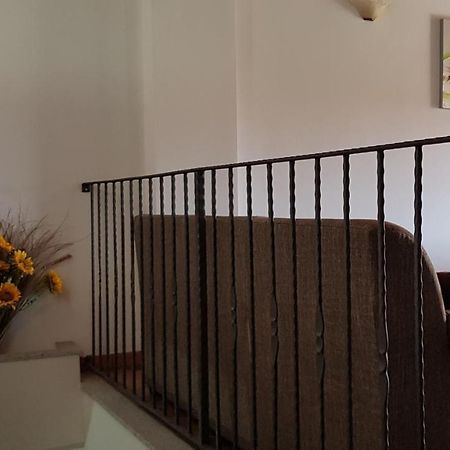 לינה וארוחת בוקר SantʼAntìoco Bed & Breakfast S' Accorru מראה חיצוני תמונה