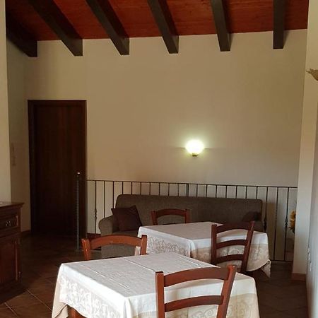 לינה וארוחת בוקר SantʼAntìoco Bed & Breakfast S' Accorru מראה חיצוני תמונה